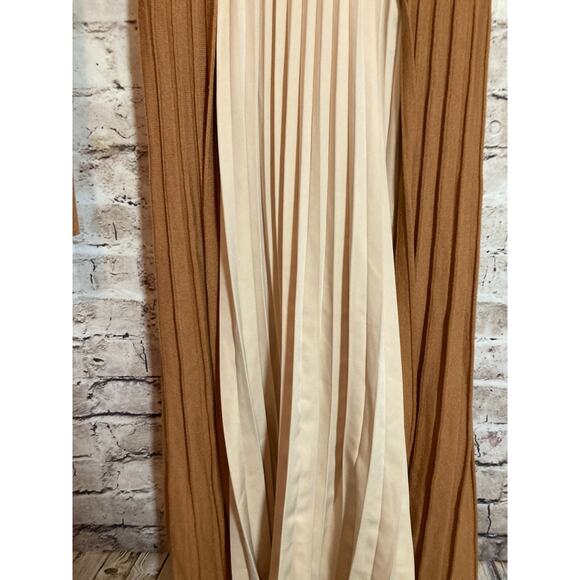 Chicwish Front Pleats Splicing Dress Womens Large Copper & Cream Pleated Layered - Picture 3 of 14